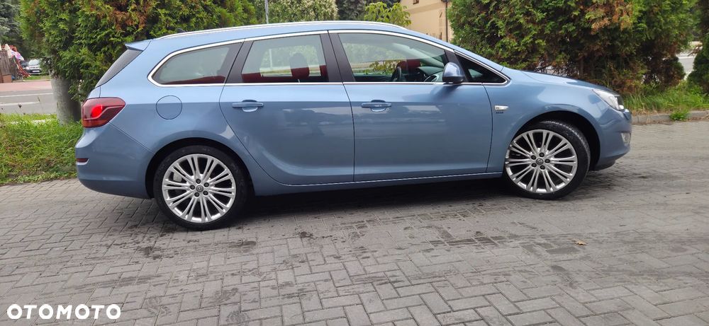 Opel Astra 1.4 Turbo Sports Tourer 150 Jahre - 16