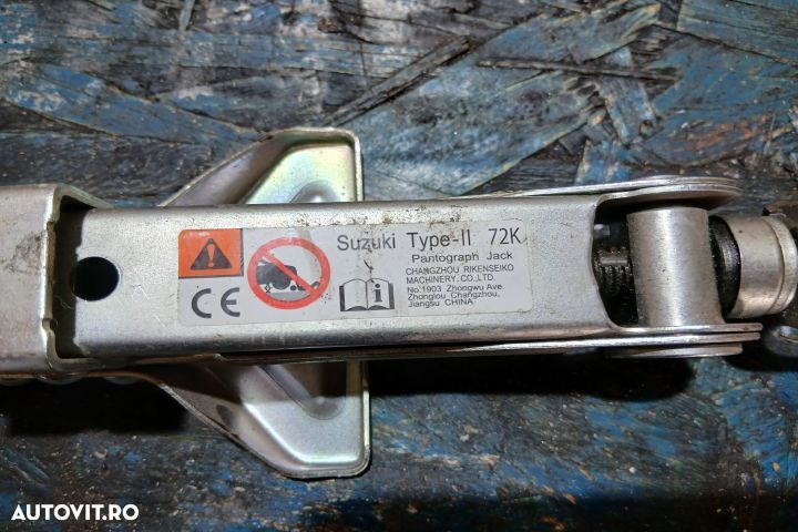 Cric Suzuki SX4 1 [2006 - 2014] Hatchback 1.6 MT 4WD (107 hp) - 5