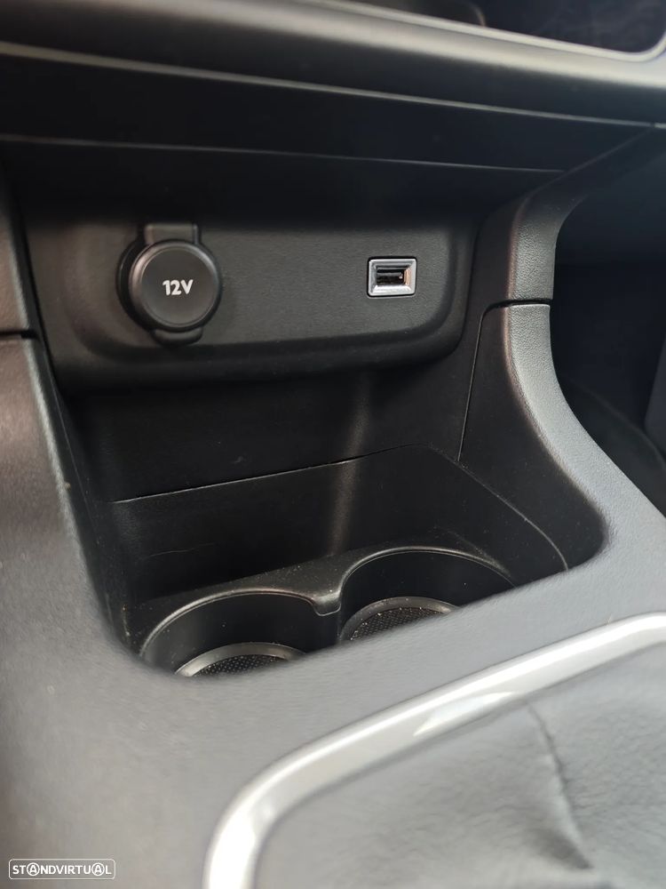 Citroën C3 1.2 PureTech C-Series - 21