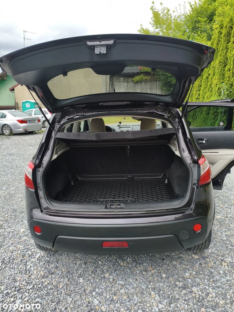 Nissan Qashqai 1.6 dCi Tekna S&S - 9