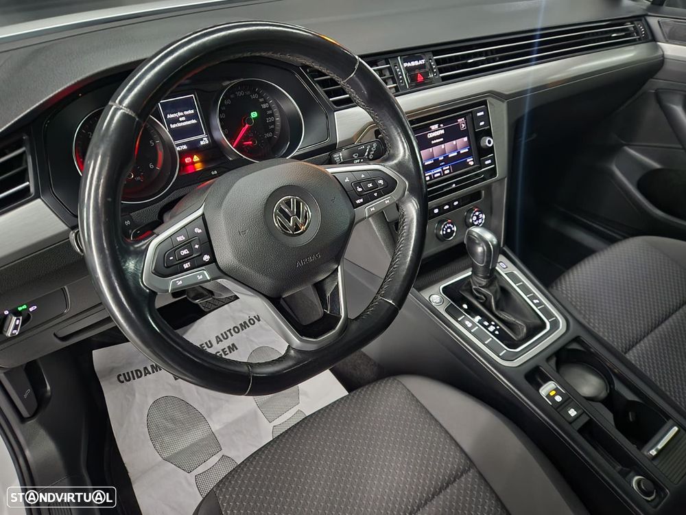 VW Passat Variant 1.6 TDI Confortline DSG - 5