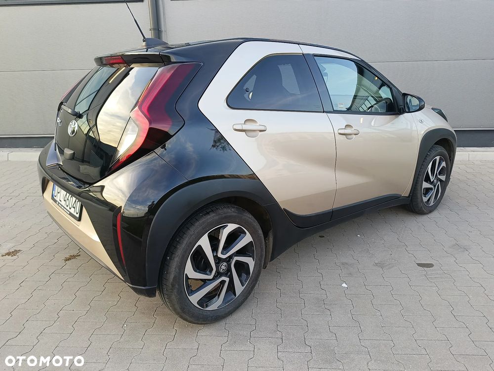 Toyota Aygo 1.0 VVT-i Color Edition - 4