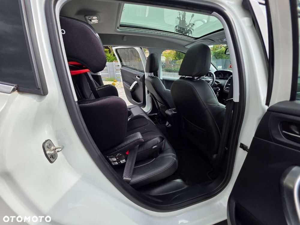 Peugeot 2008 - 19