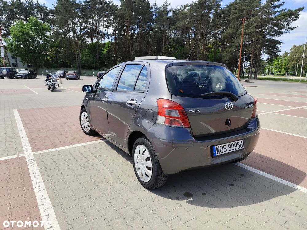 Toyota Yaris 1.4 D-4D Life - 15
