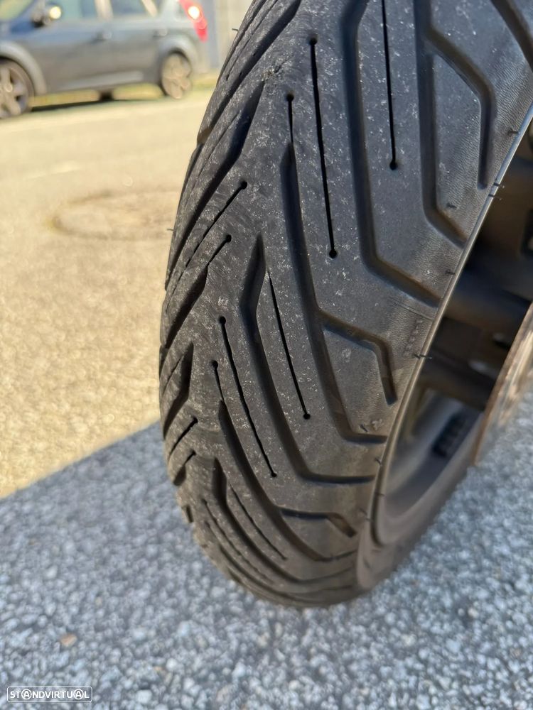 Honda Forza 350 Bluetooth ABS EXtras Nacional - 15