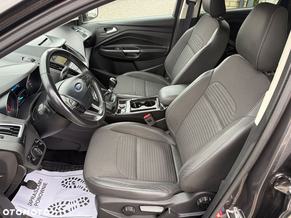 Ford Kuga 1.5 EcoBoost FWD Titanium - 17