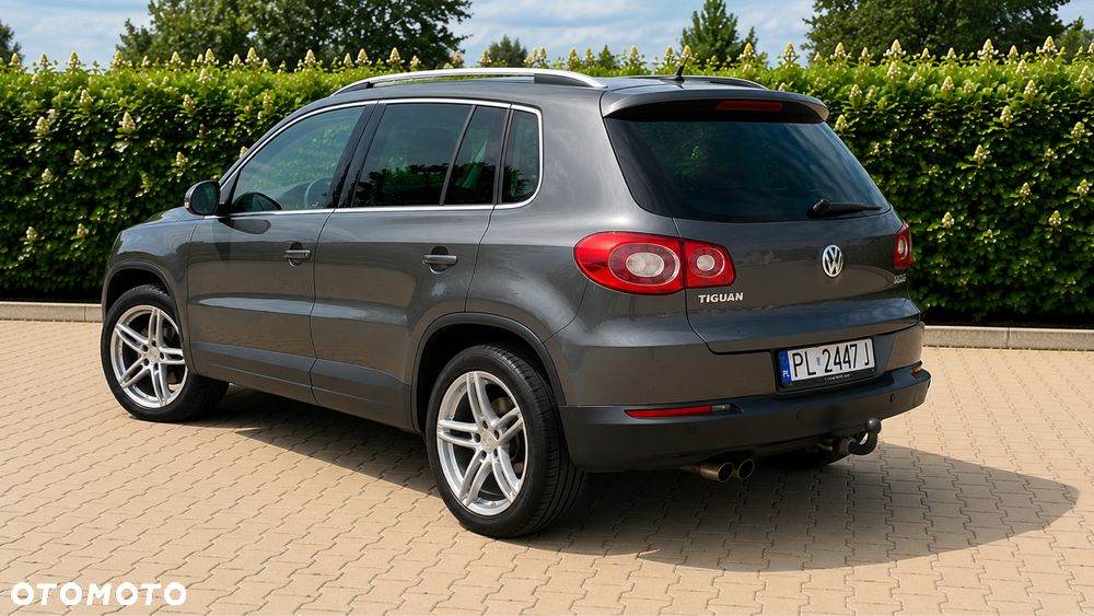 Volkswagen Tiguan - 3