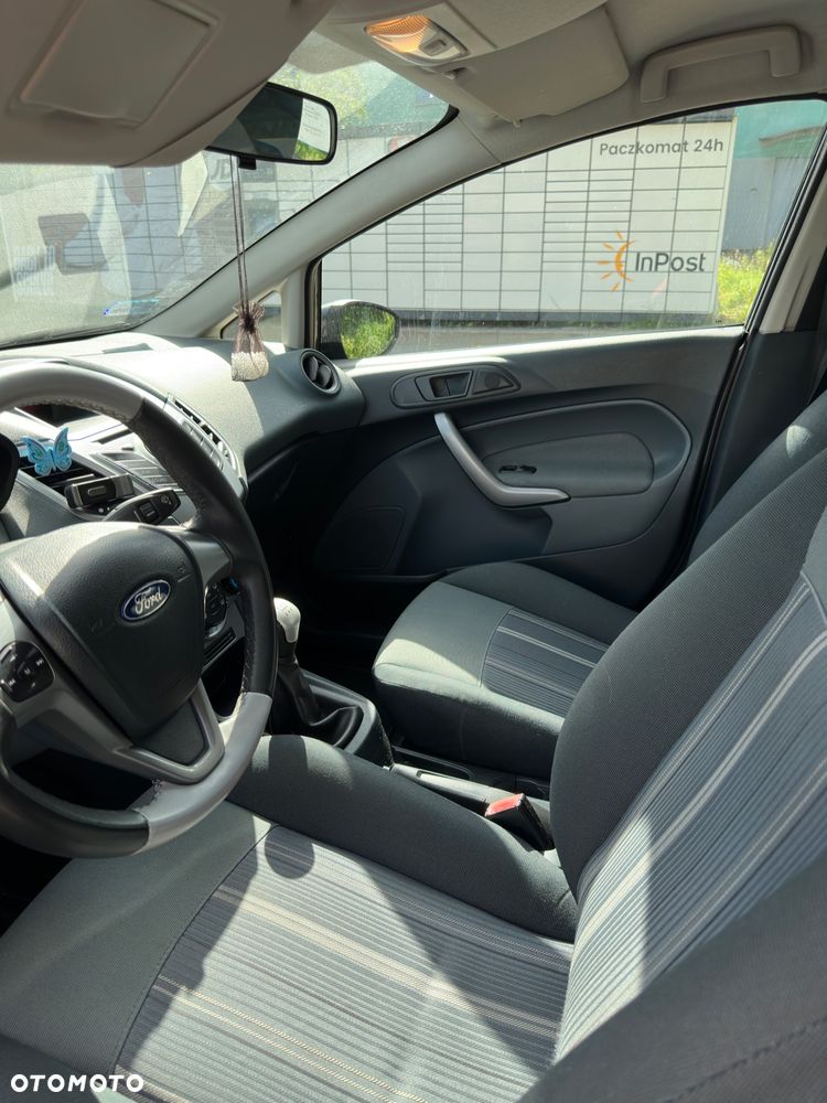 Ford Fiesta - 14