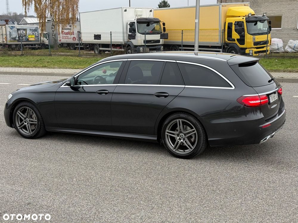 Mercedes-Benz Klasa E - 7