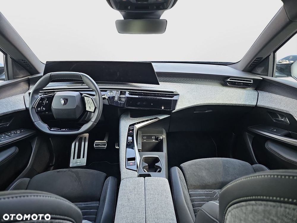 Peugeot 5008 1.2 PureTech mHEV GT S&S e-DCS6 - 23