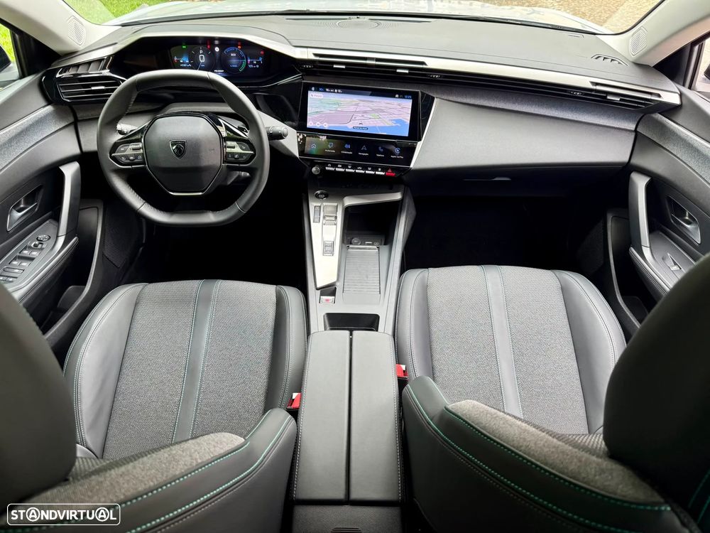 Peugeot 408 HYBRID 136 e-DSC6 Allure - 9