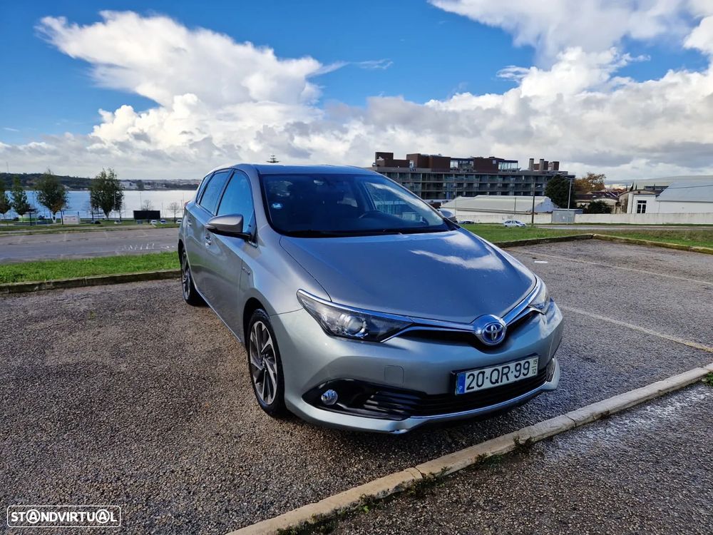 Toyota Auris 1.8 HSD Comfort +P.Sport+Navi - 3
