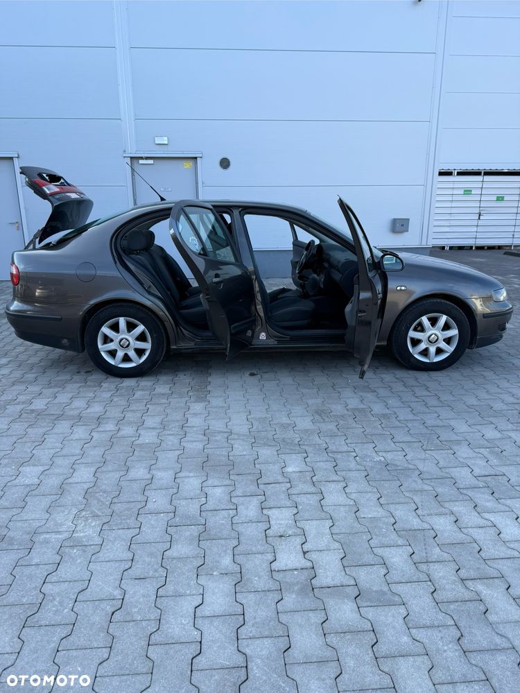 Seat Toledo 1.6 Stella - 11