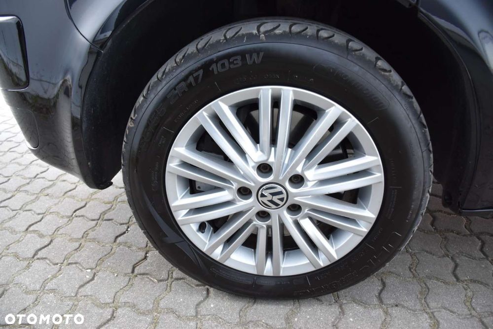 Volkswagen Multivan - 26