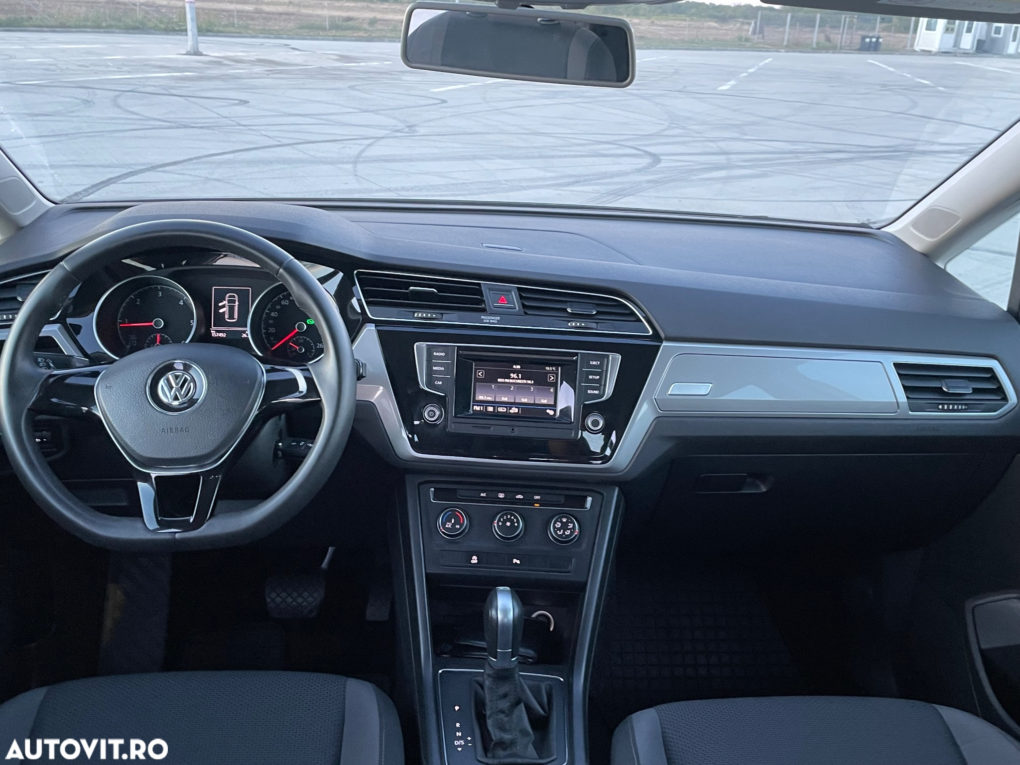 Volkswagen Touran 1.6 TDI SCR (BlueMotion Technology) DSG Comfortline - 7