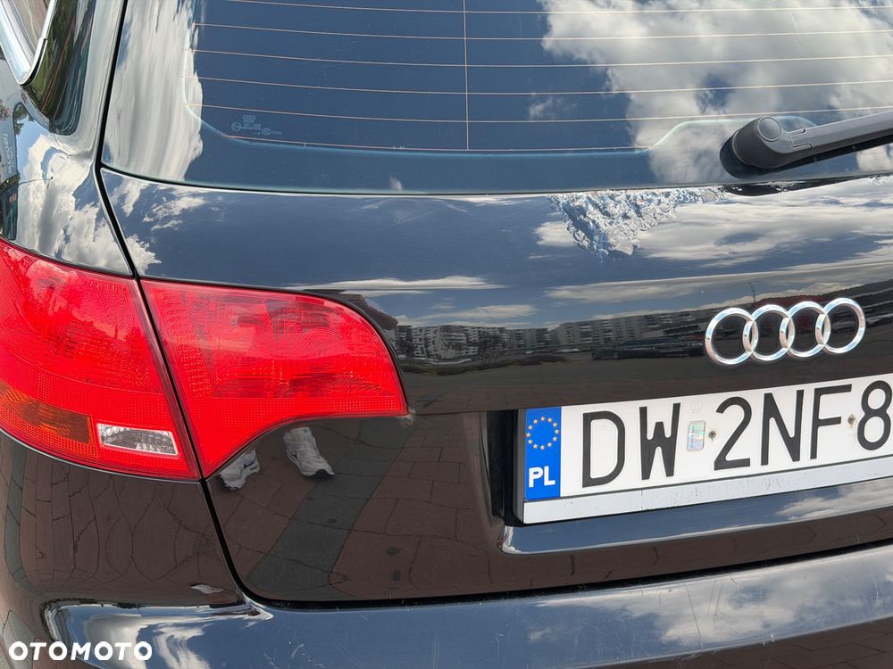 Audi A4 Avant 2.0 TDI DPF multitronic - 31