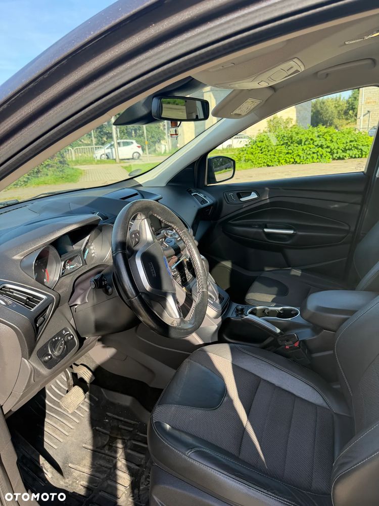 Ford Kuga 2.0 TDCi AWD Trend - 24