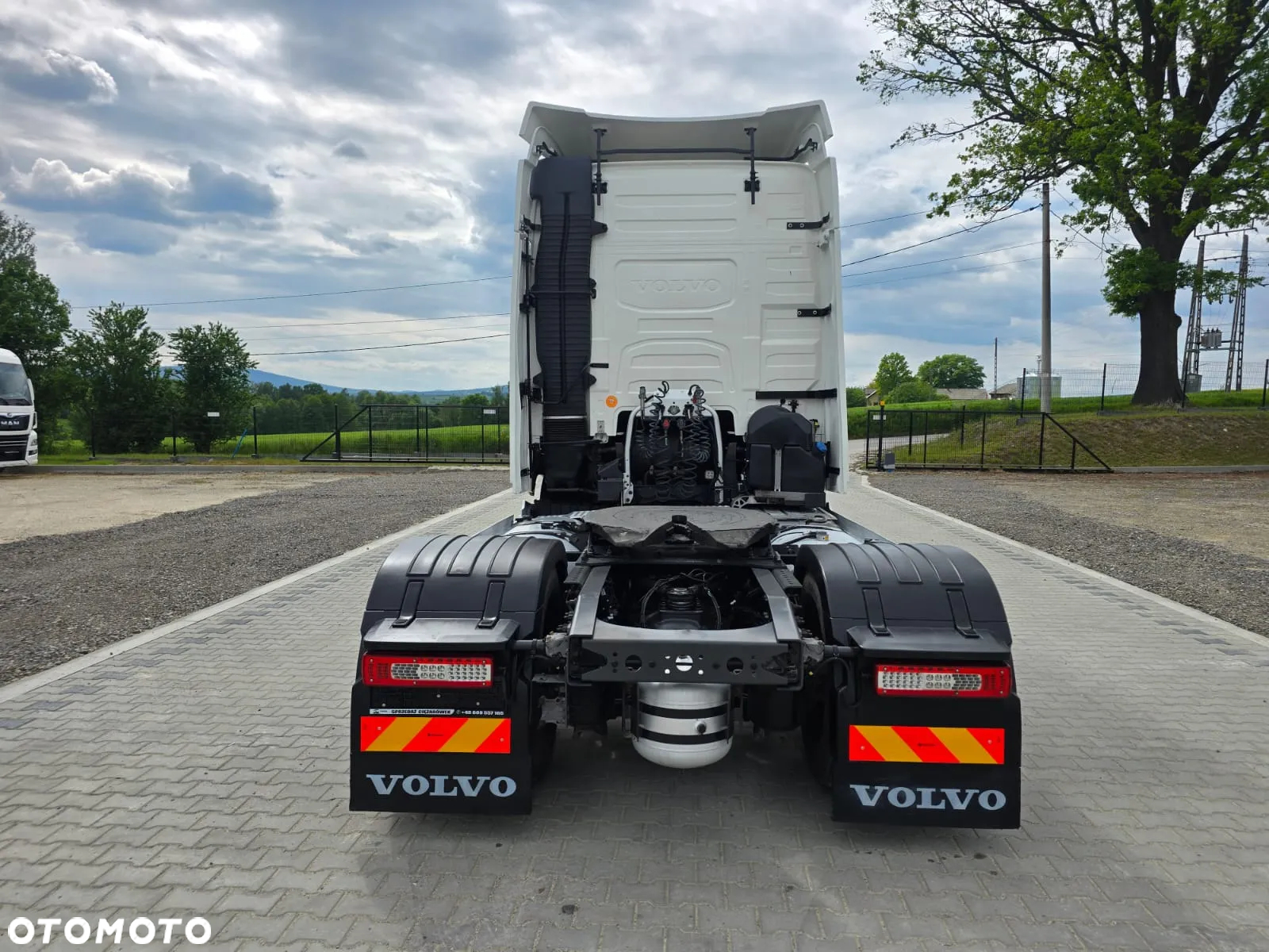 Volvo FH 4 / 500 / E 6 / ACC / PEŁNY ADR / RETARDER / FULL OPCJA - 6