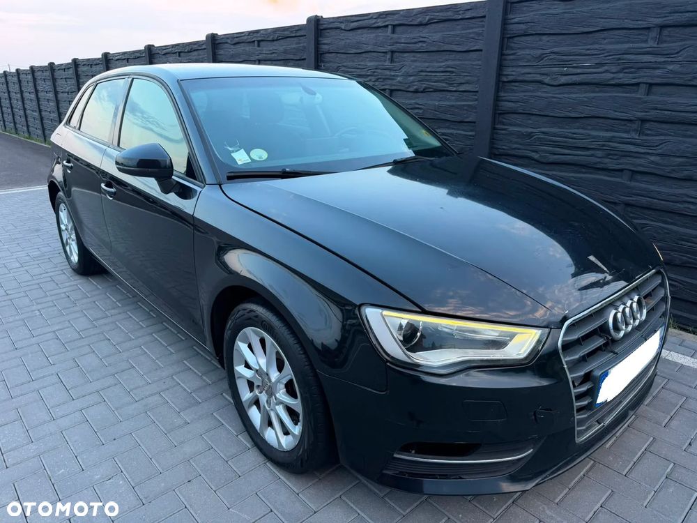 Audi A3 Sportback 2.0 TDI S tronic - 25