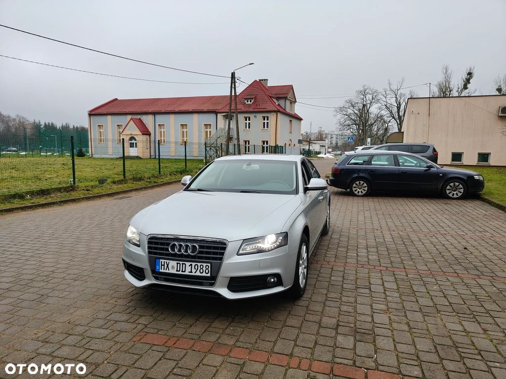 Audi A4 Limousine - 17