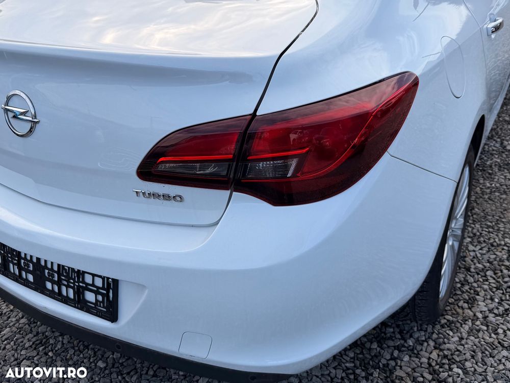 Opel Astra 1.4 Turbo - 20