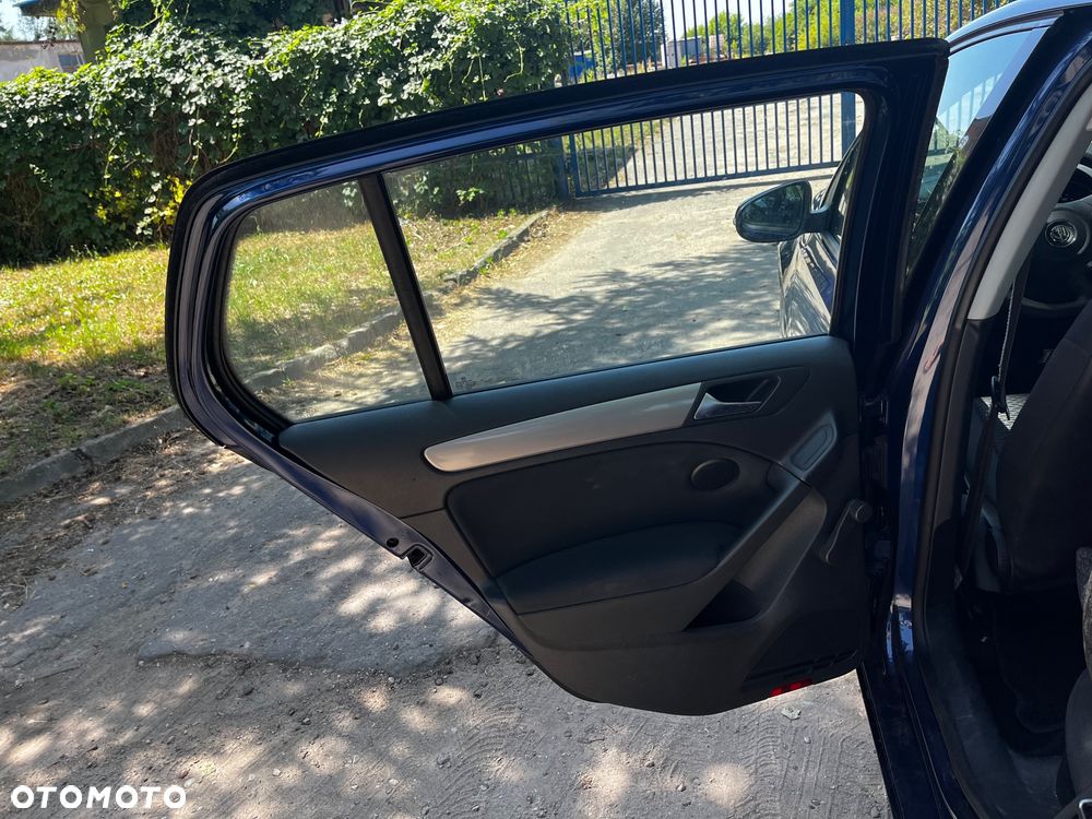 Volkswagen Golf 1.6 TDI DPF Trendline - 6