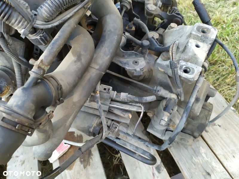 SKRZYNIA BIEGÓW 1.6 1.4 VW GOLF IV BORA - 1