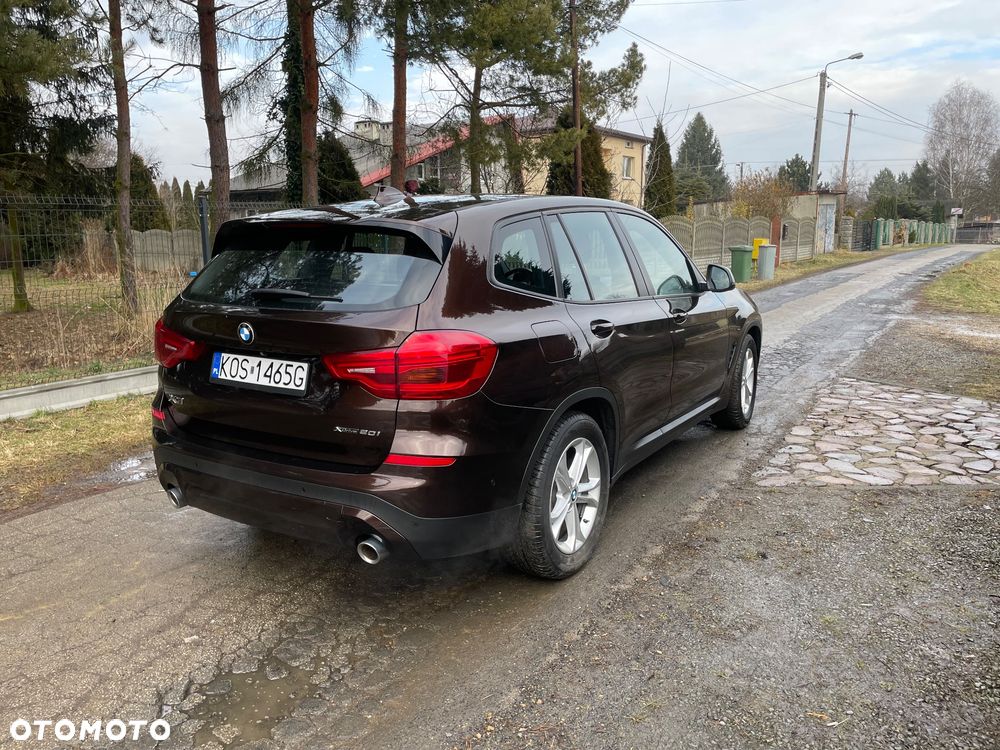 BMW X3 xDrive20i Advantage - 13