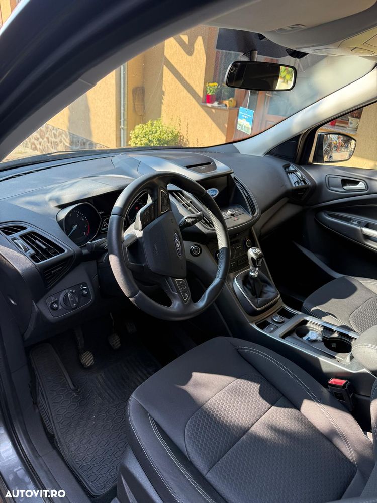 Ford Kuga 1.5 EcoBoost FWD ST Line - 3
