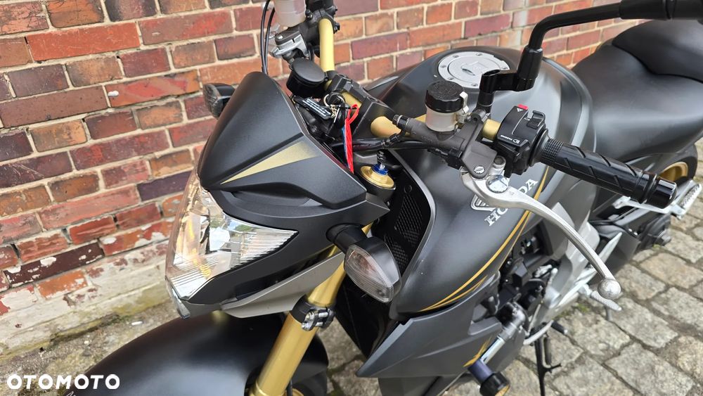 Honda CB - 6