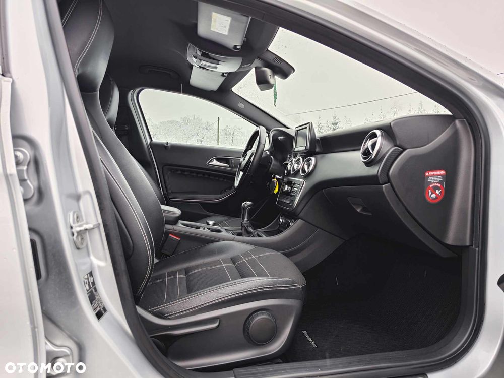 Mercedes-Benz Klasa A 180 CDI BlueEFFICIENCY Edition Style - 14