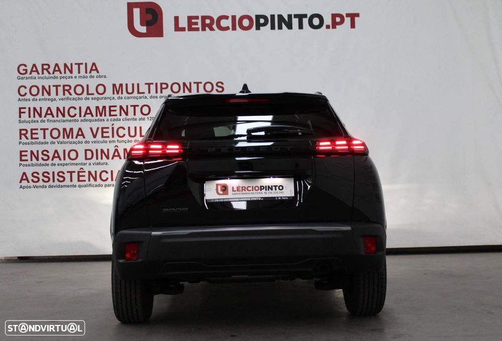 Peugeot 2008 - 4