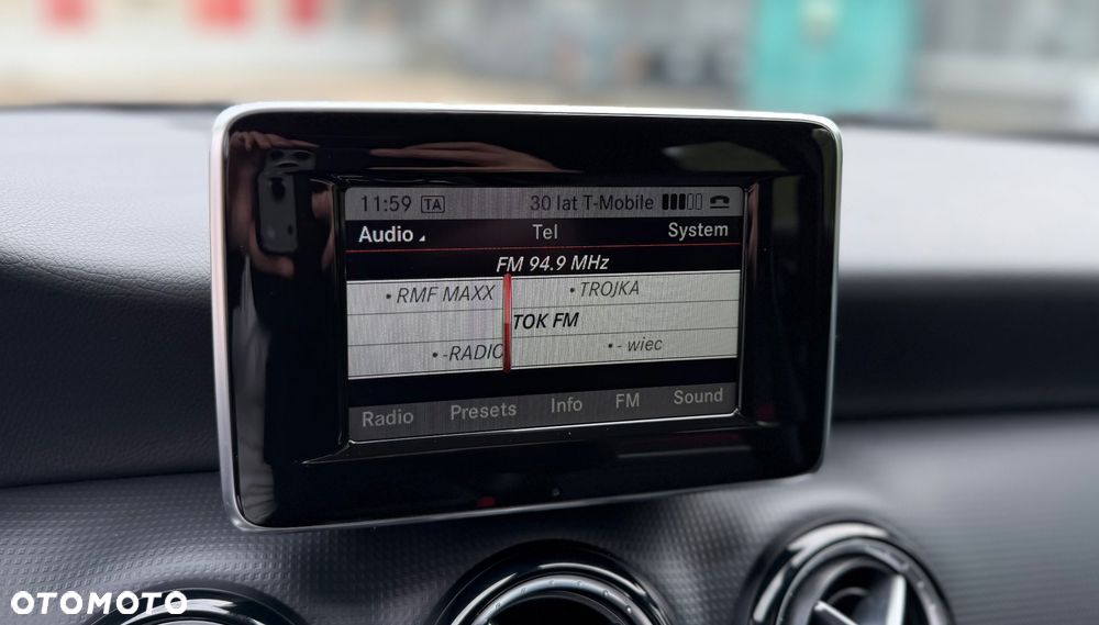 Mercedes-Benz Klasa A 180 d BlueEFFICIENCY Edition - 26