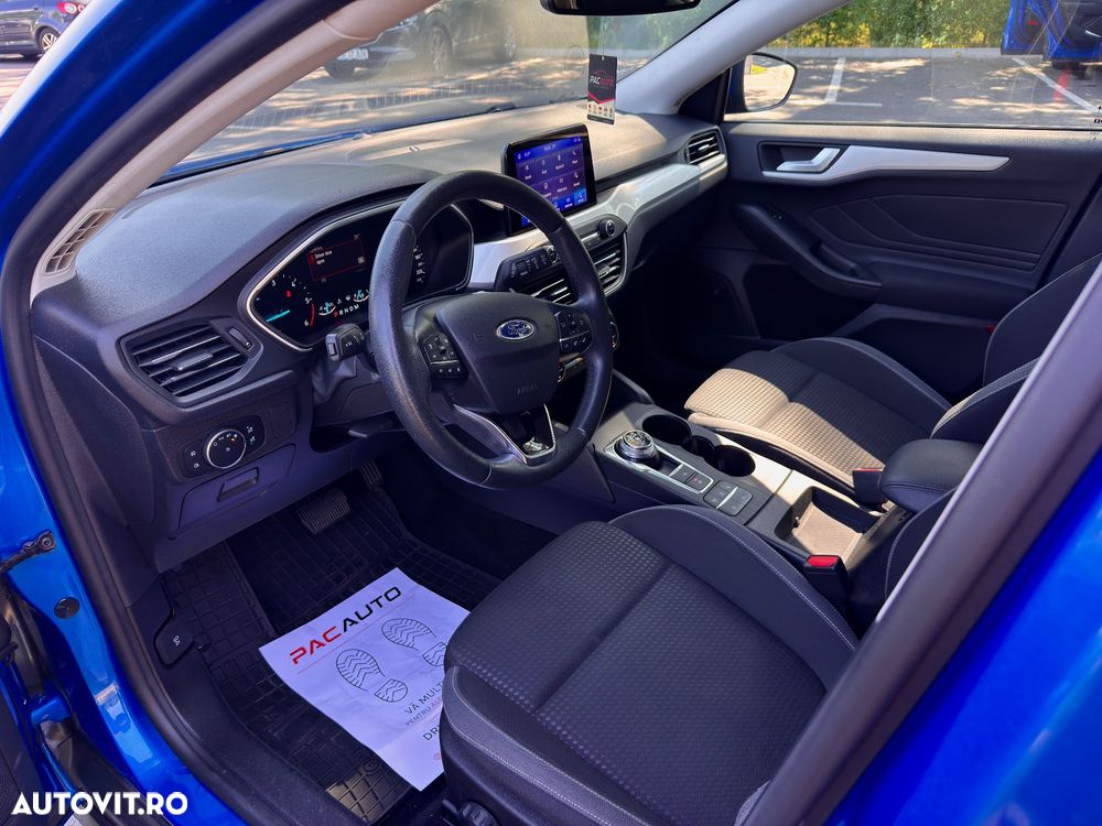 Ford Focus - 7