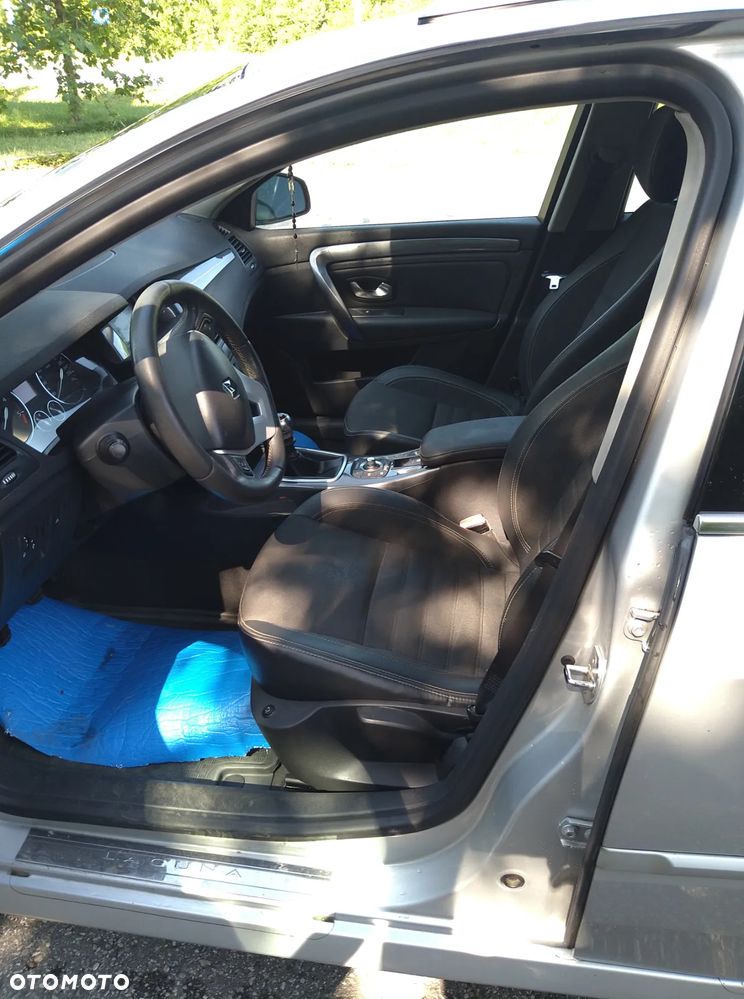Renault Laguna 2.0 dCi FAP Dynamique - 24