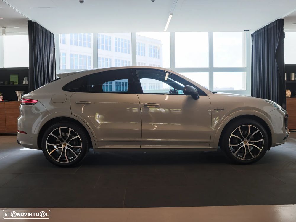 Porsche Cayenne Coupé E-Hybrid Platinum Edition - 7