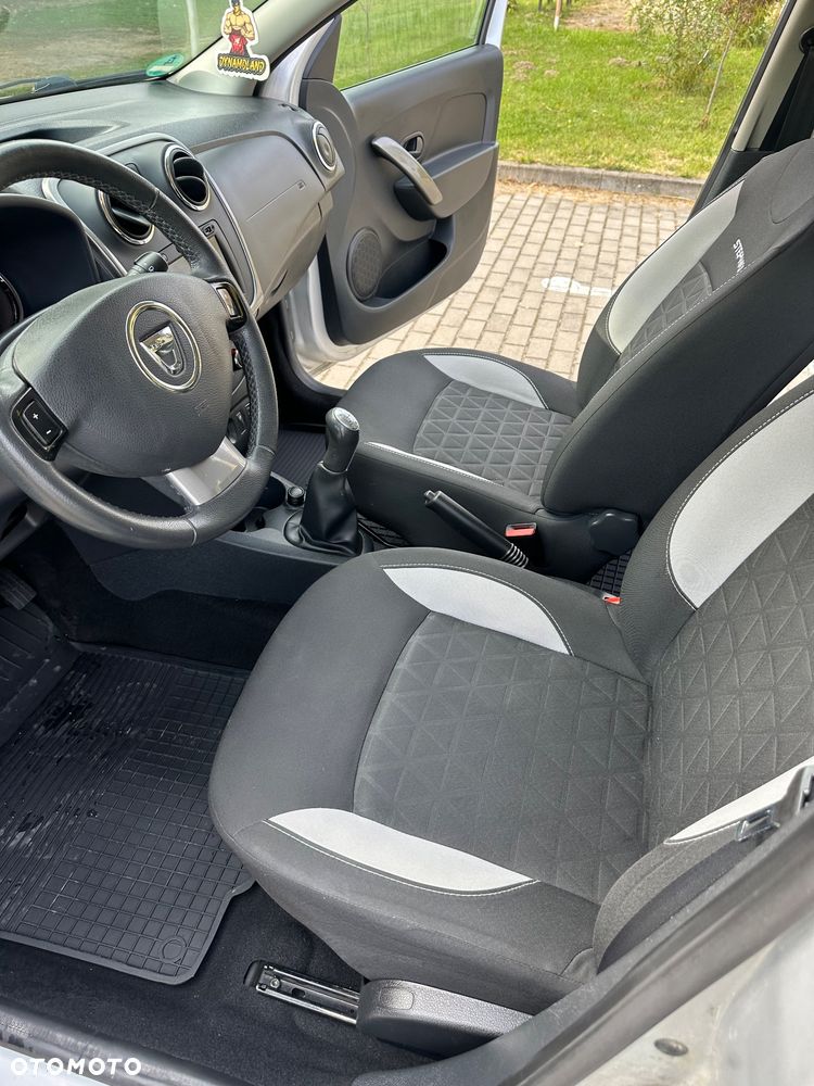 Dacia Sandero - 23
