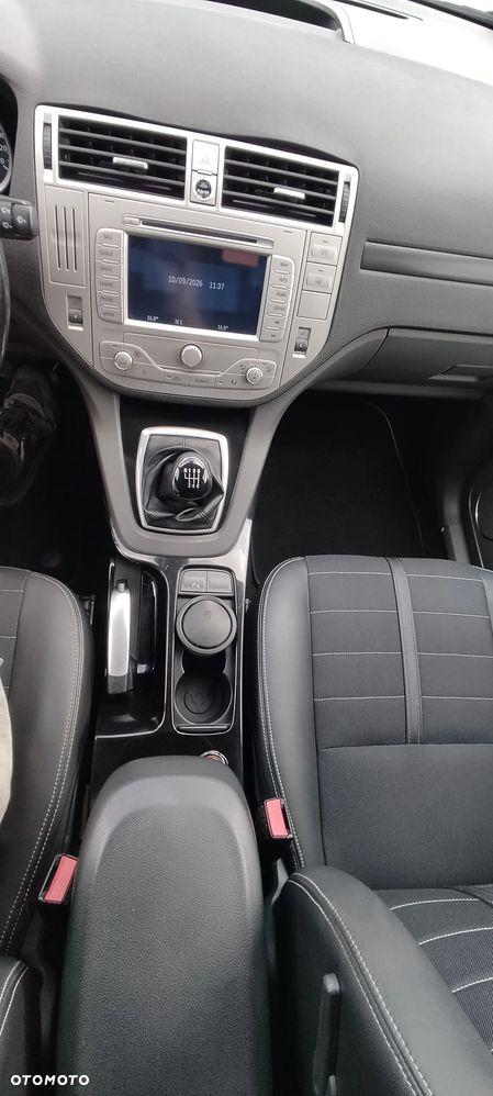 Ford Kuga 2.0 TDCi 4x4 Titanium - 17