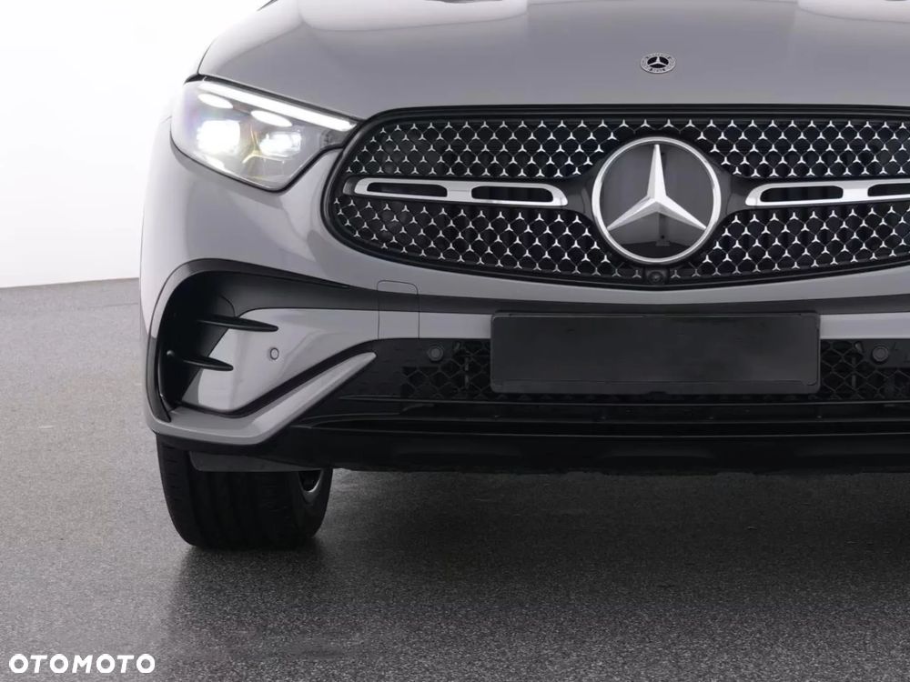 Mercedes-Benz GLC 200 d mHEV 4-Matic AMG Line - 5