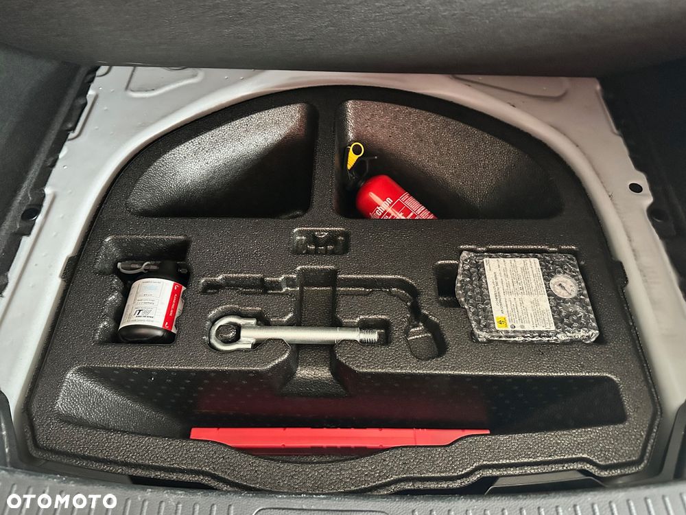 Toyota Corolla 1.5 Comfort MS - 23