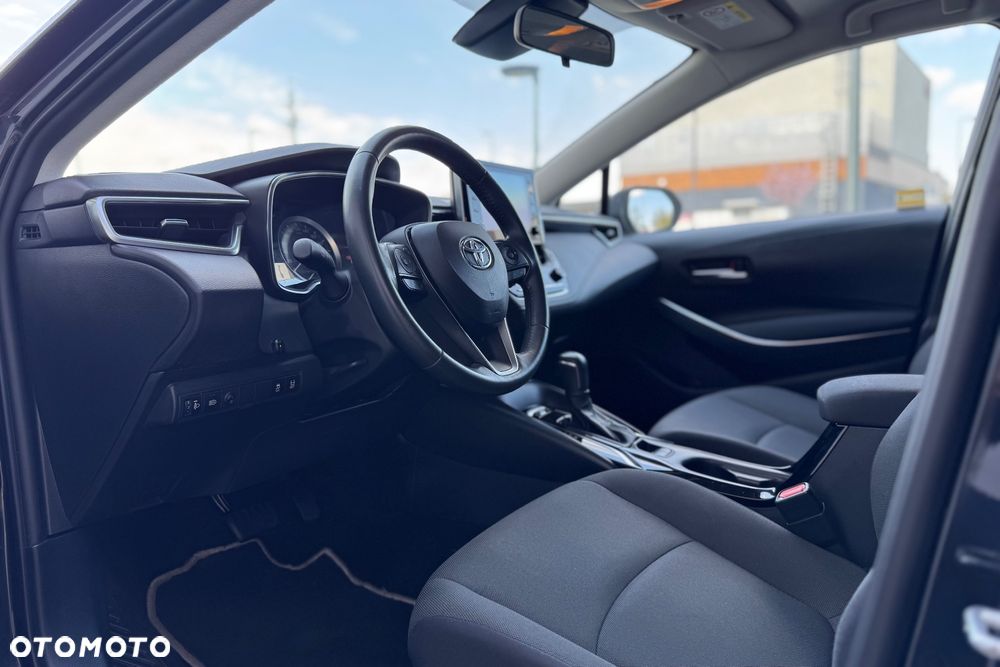 Toyota Corolla 1.8 Hybrid Active - 31