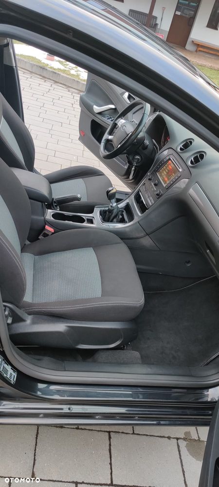Ford Mondeo 2.0 TDCi Trend - 8