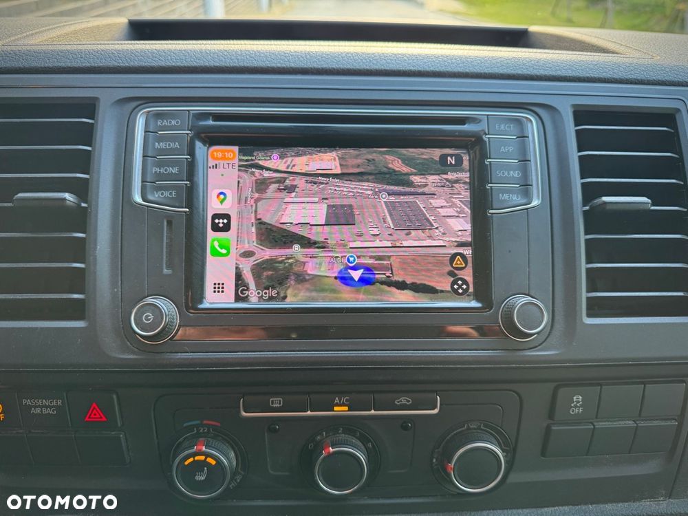 Volkswagen Transporter - 23