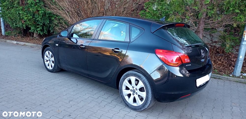 Opel Astra 1.7 CDTI Cosmo - 5