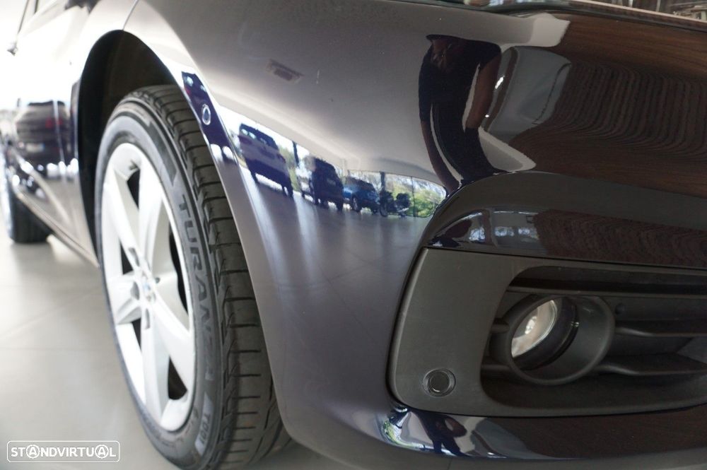 BMW 216 Active Tourer d Line Sport Auto - 43