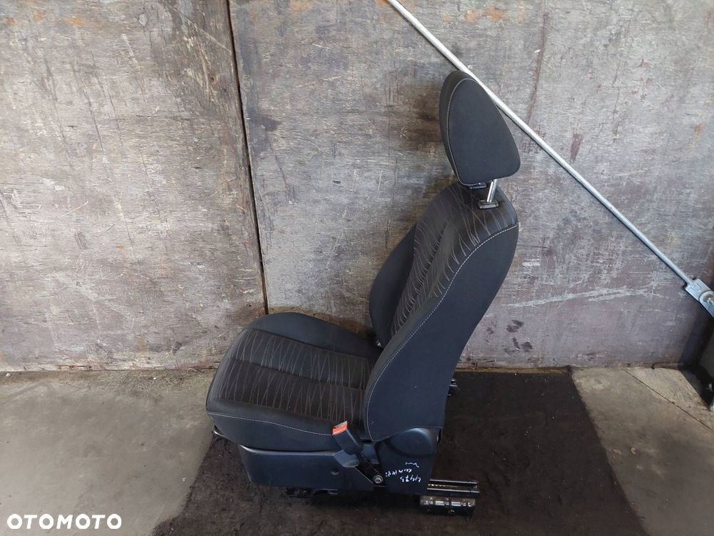 FOTELE KOMPLET LEWY PRAWY KANAPA TYŁ MAZDA 2 DE 5D - 9