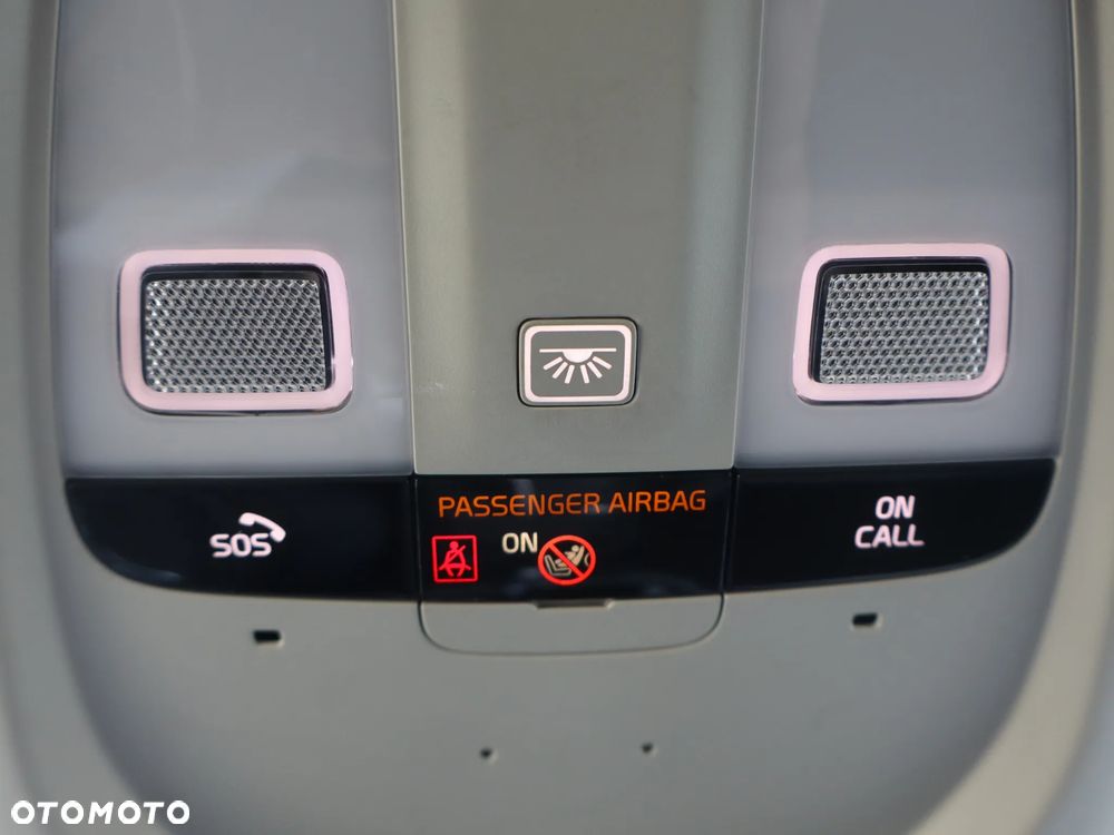 Volvo XC 60 B4 D AWD Momentum Pro - 30