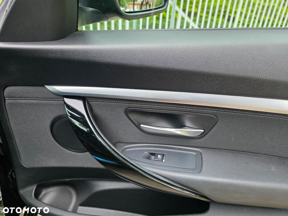 BMW Seria 3 318d Sport Line - 39