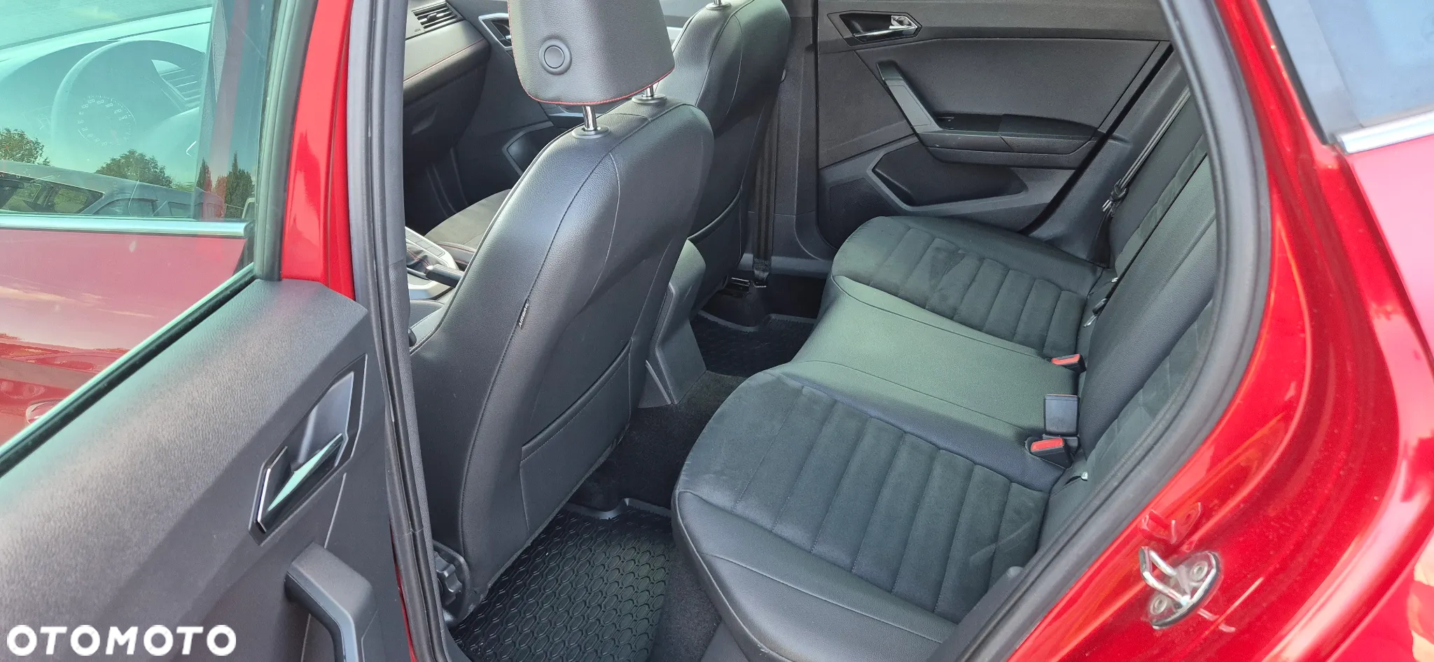 Seat Arona 1.0 TSI GPF Full LED S&S DSG - 13