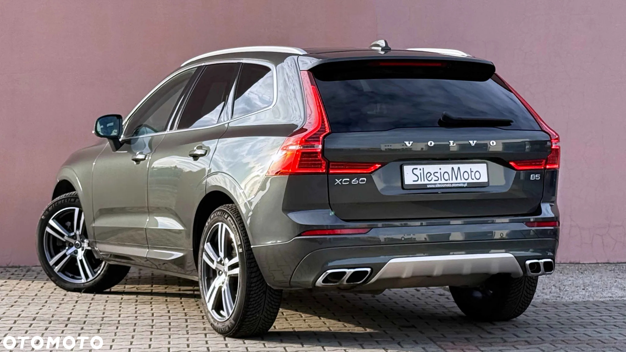 Volvo XC 60 - 4